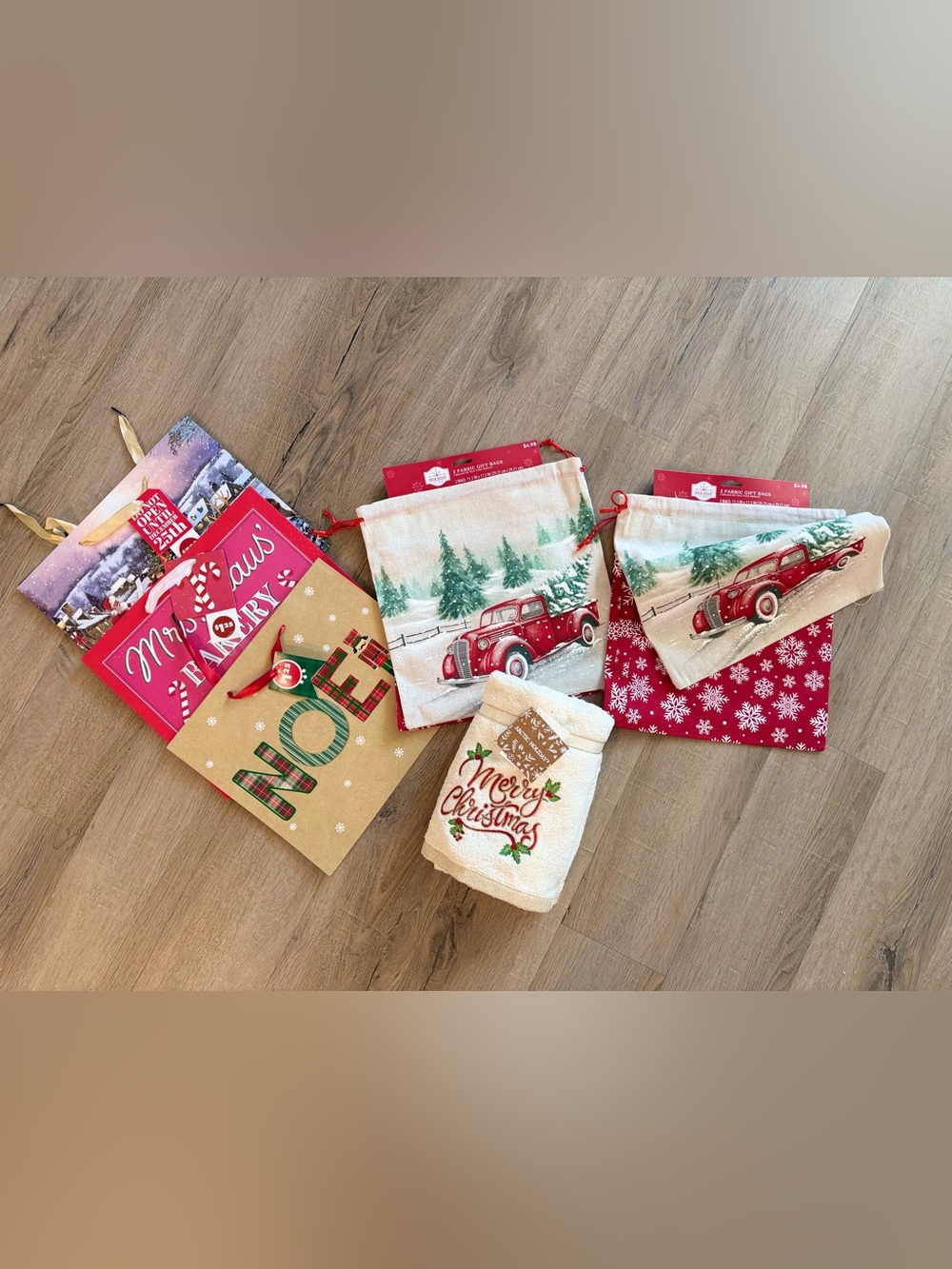NEW Christmas Gift Bags & Merry Christmas Hand Towels Holiday Decor Lot